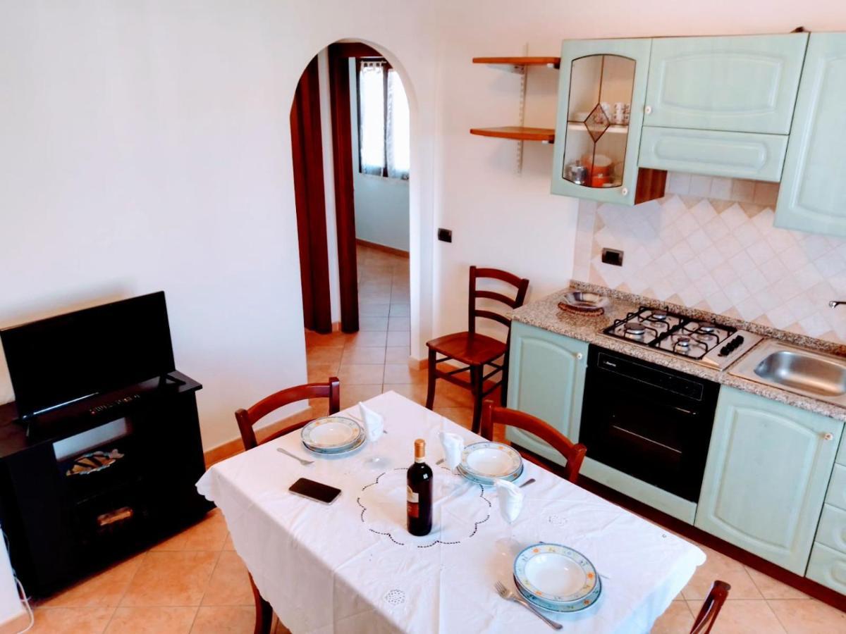 Residenza Rosa Maria Apartment Orosei Bagian luar foto