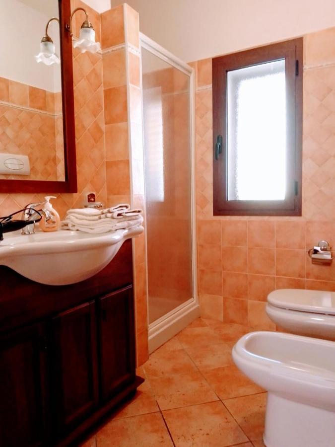 Residenza Rosa Maria Apartment Orosei Bagian luar foto